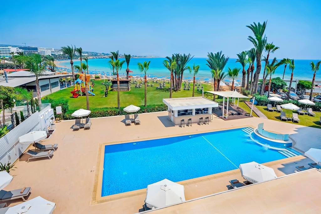 LCA_71389_Okeanos_Beach_Boutique_hotel_0920_01.jpg