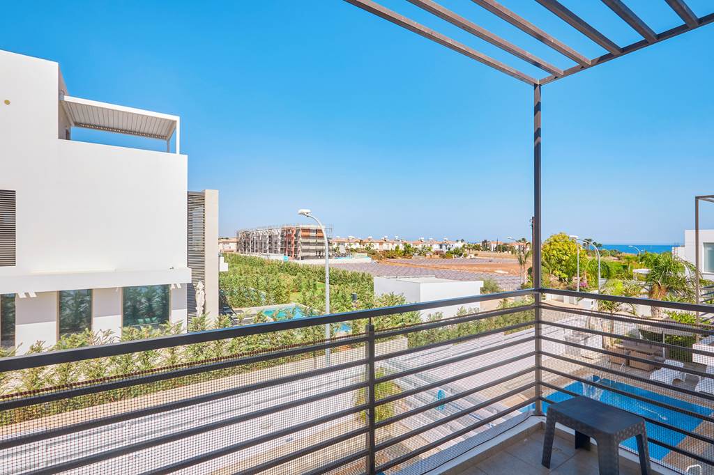 LCA_74708_Pearl_Villas_1022_07.jpg
