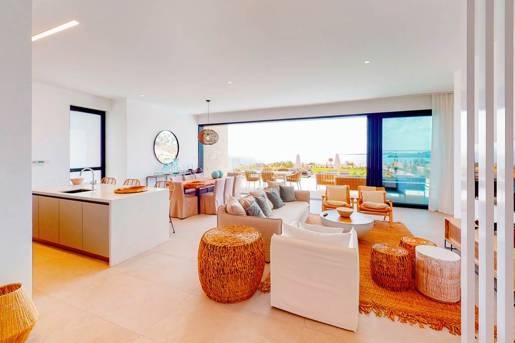 LCA_87847_Periyiali_Knonnos_Beach_Resort_-_Villa_Nefeli_0624_10.jpg