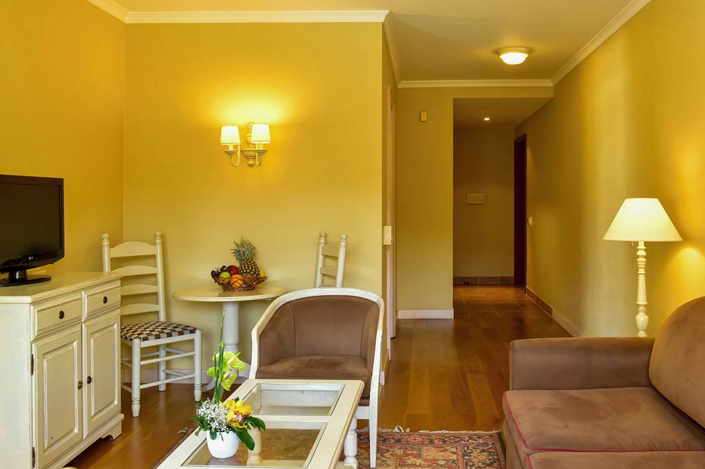 FNC_68688_Pestana_Village_&_Miramar_Garden_Resort_0424_23.jpg