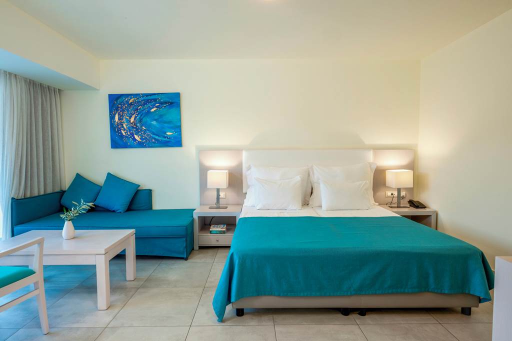 HER_83391_Ariadne_Beach_Hotel_1123_23.jpg