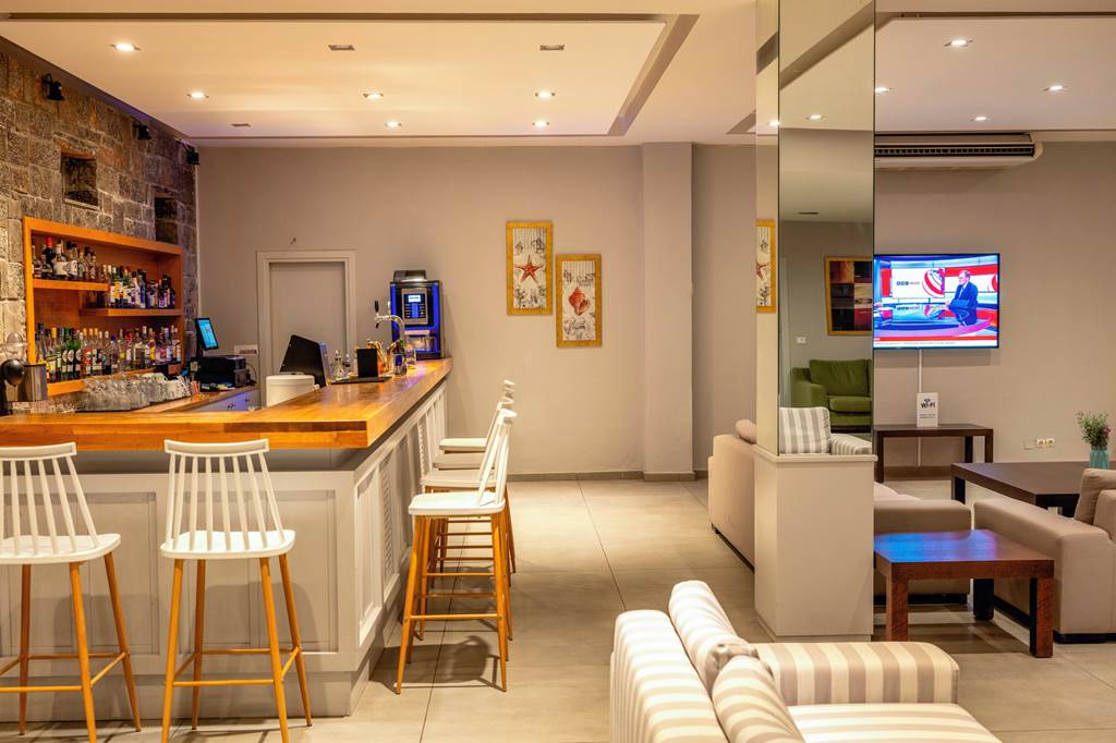 HER_83391_Ariadne_Beach_Hotel_1123_03.jpg