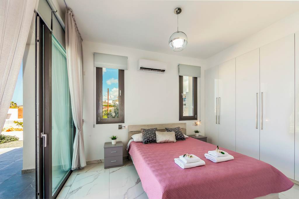 PFO_85501_Villa_Adaris_Coral_Bay_0523_03.jpg