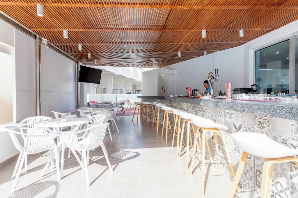 PFO_74481_Park_Beach_Hotel_0619_06.jpg
