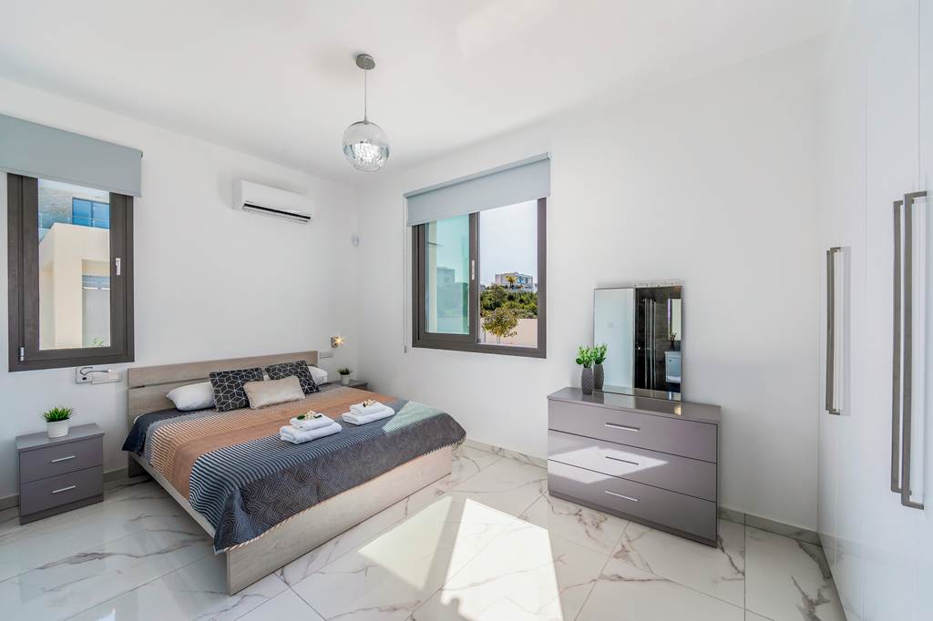 PFO_85501_Villa_Adaris_Coral_Bay_0523_01.jpg