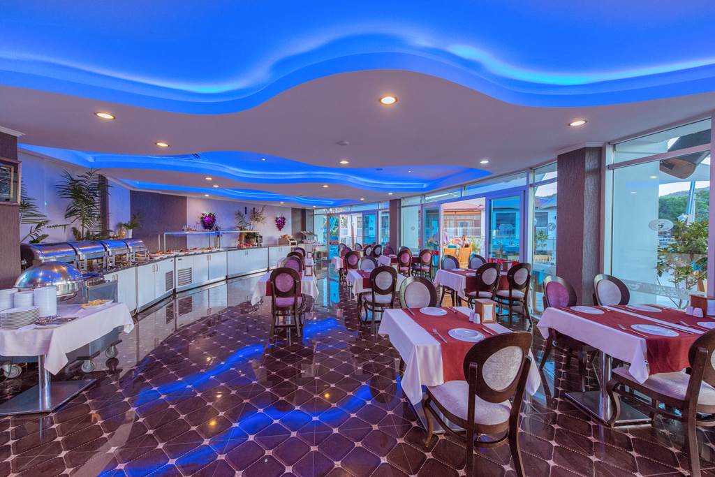 DLM_75707_Ocean_Blue_Hotel_0817_22.jpg