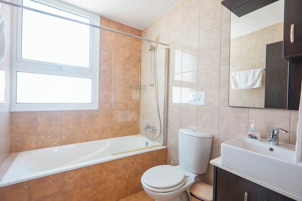 LCA_74708_Pearl_Villas_1022_01.jpg