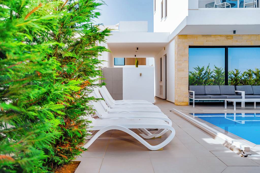LCA_87838_Periyiali_Knonnos_Beach_Resort_-_Villa_Ektoras_0624_18.jpg