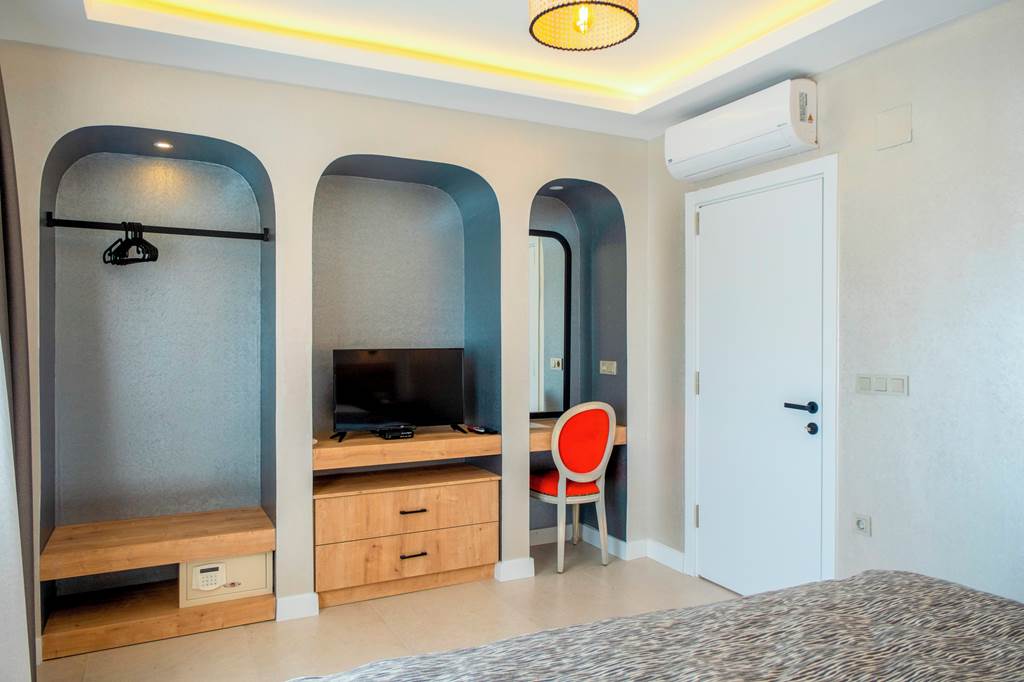 DLM_71551_Sea_Breeze_Hotel_&_Apartments_0324_01.jpg
