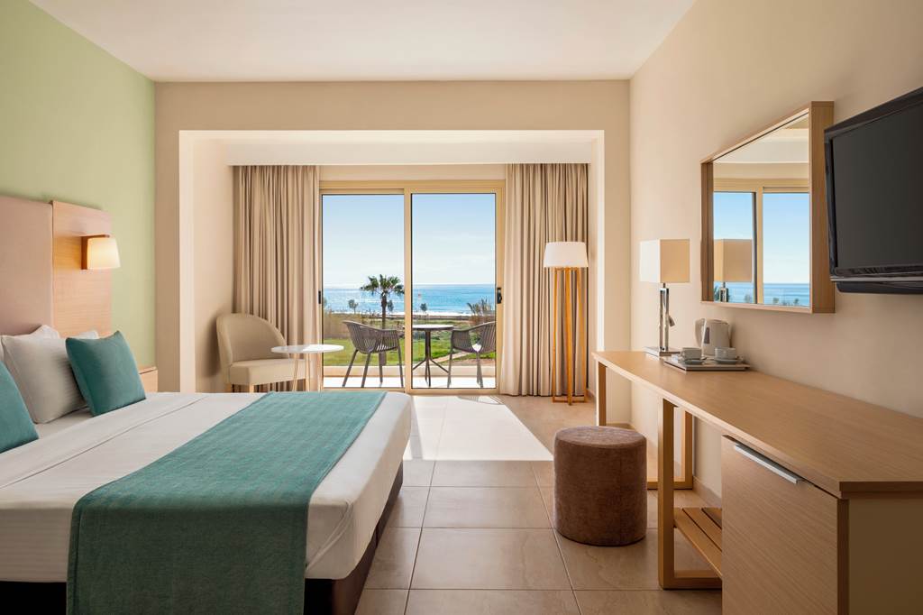 LCA_86963_Ramada_Hotel_&_Suites_By_Wyndham_Ayia_Napa_0324_03.jpg