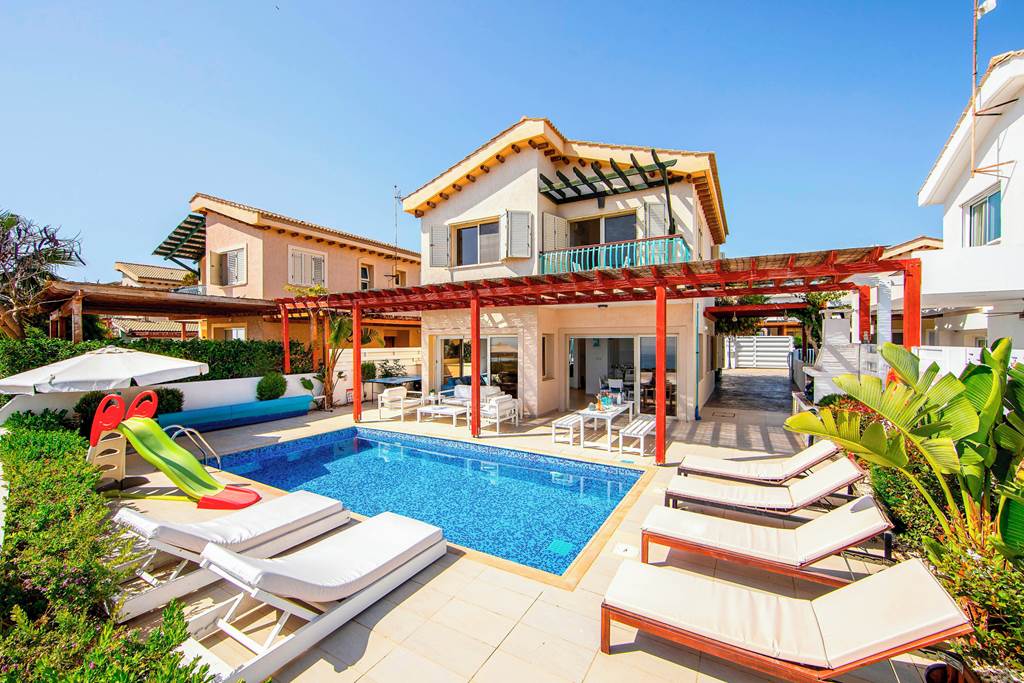 LCA_89112_Protaras_Artisan_Seafront_Villa_6_0225_04.jpg