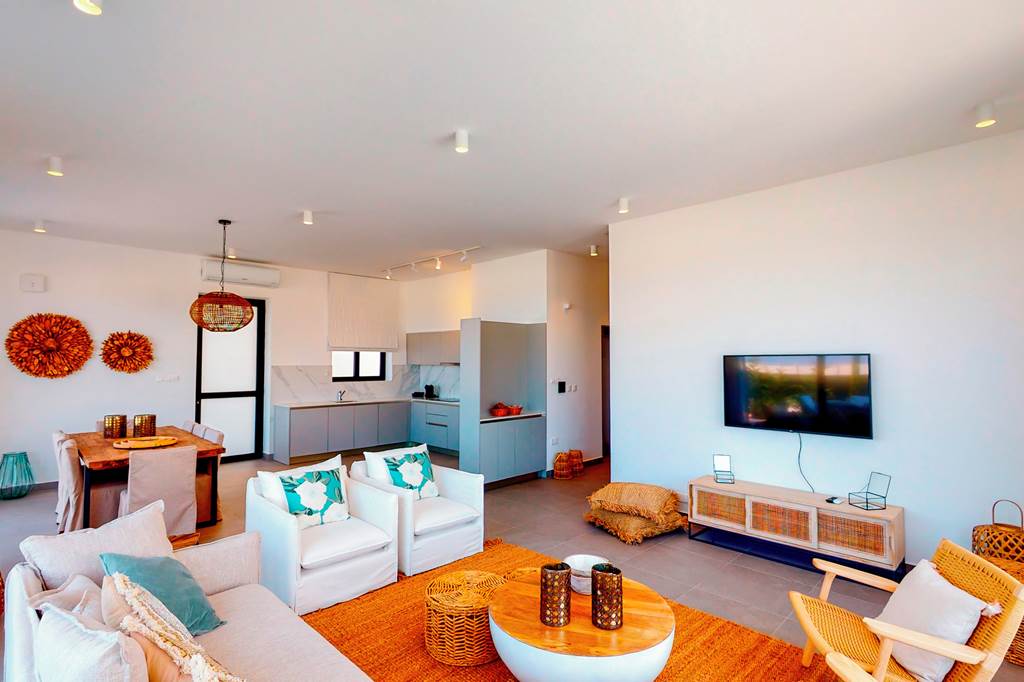 LCA_88808_Periyiali_Konnos_Villas_Beach_Resort_-_Villa_Ismene_0624_04.jpg