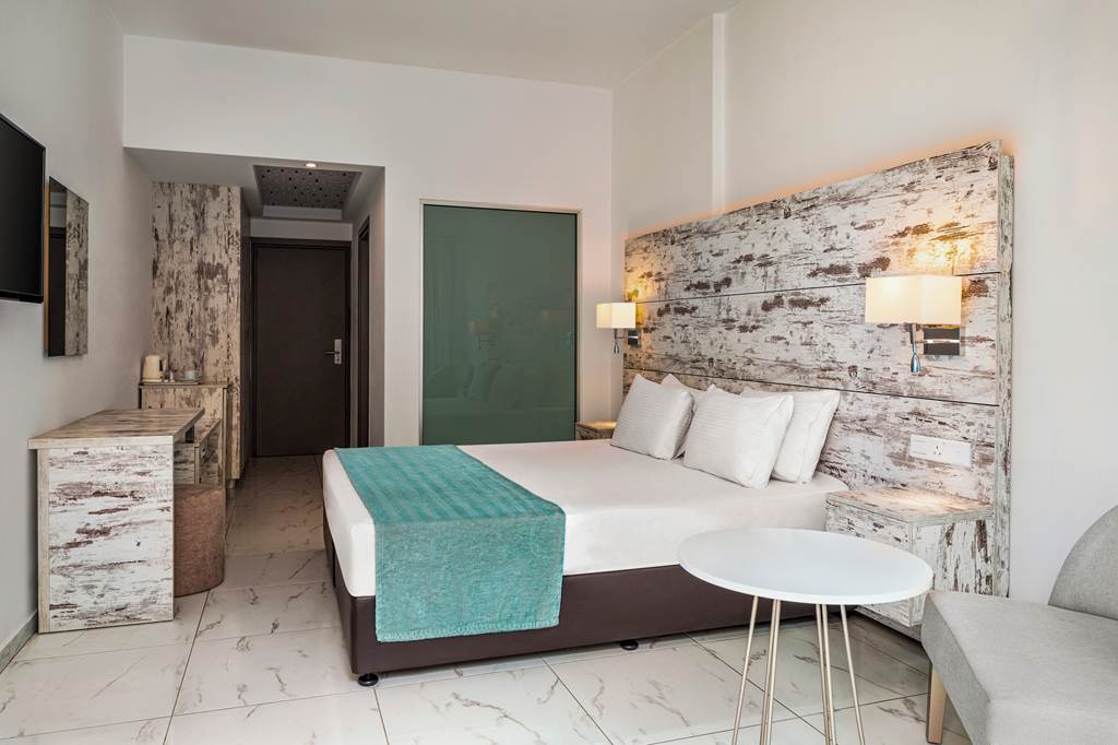 LCA_86963_Ramada_Hotel_&_Suites_By_Wyndham_Ayia_Napa_0324_07.jpg