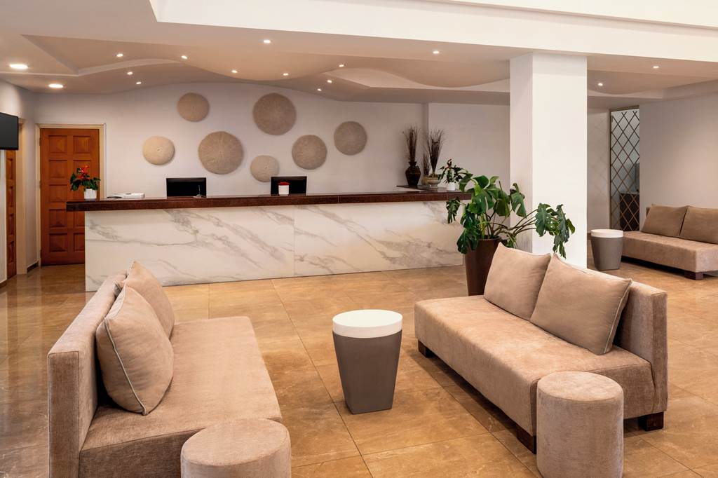 LCA_86963_Ramada_Hotel_&_Suites_By_Wyndham_Ayia_Napa_0324_17.jpg