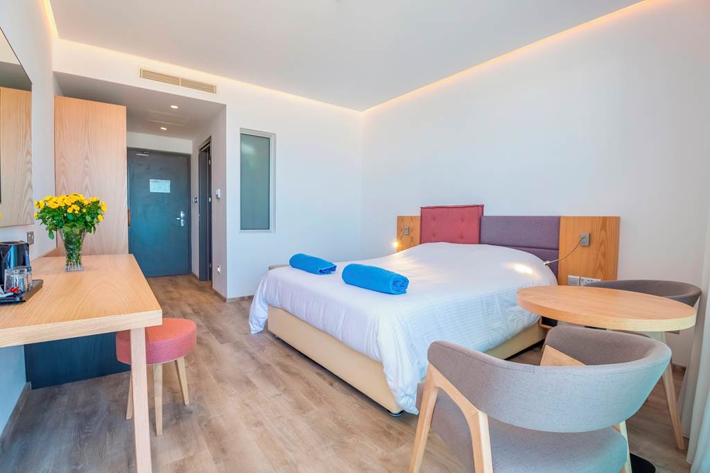 LCA_81411_Protaras_Plaza_Hotel_1019_01.jpg