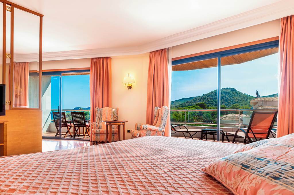 PMI_86165_Hotel_Serrano_Palace_1023_09.jpg