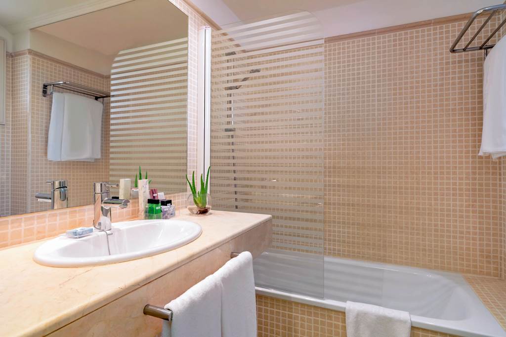 ACE_72807_H10_Suites_Lanzarote_Gardens_&_Aquapark_Costa_Teguise_0322_11.jpg