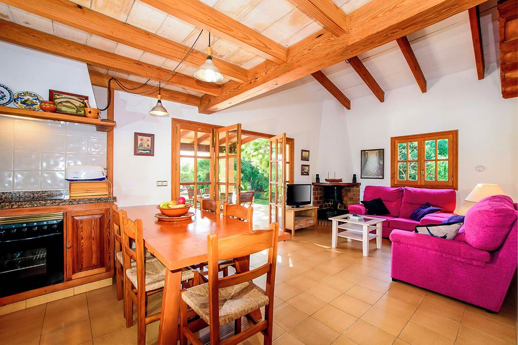 PMI_86347_Villa_Tintorer_1123_05.jpg