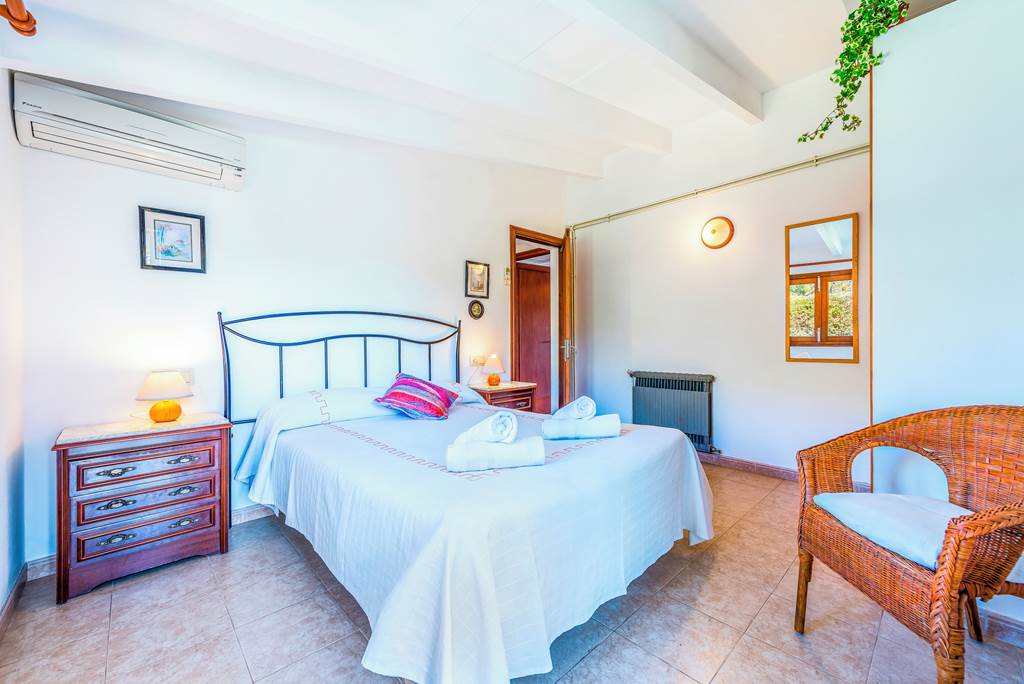 PMI_75291_Villa_Can_Papalaya_0419_06.jpg