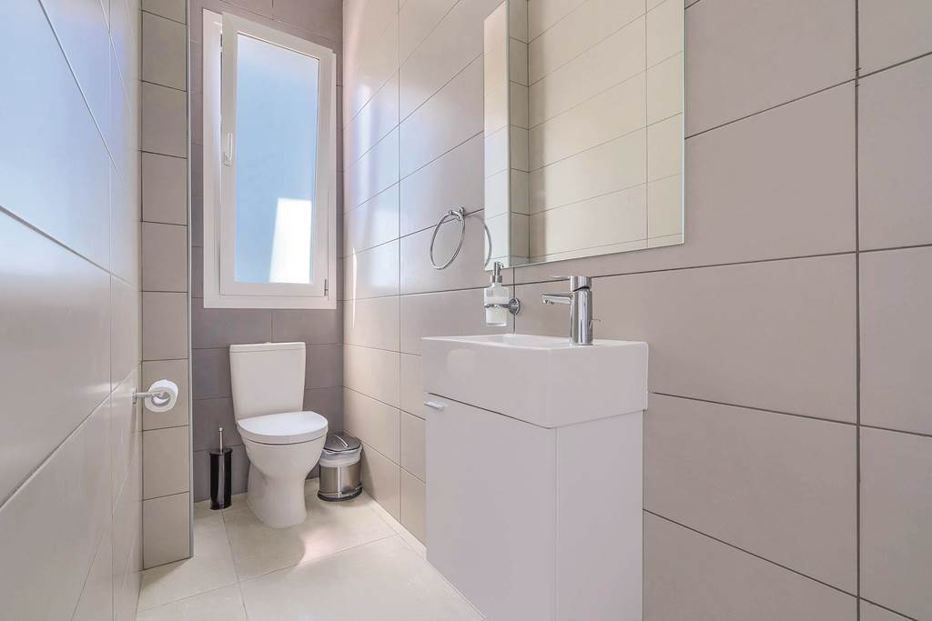 PFO_77559_Sea_Point_Villas_-_Five_Bedroom_Villa_1118_06.jpg