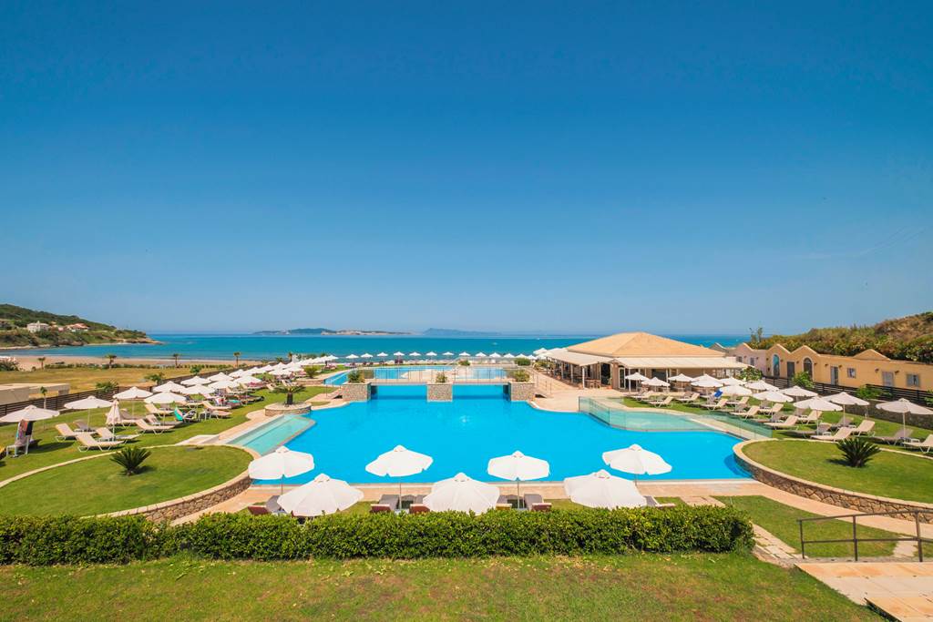 CFU_82795_Athina_Hotel_0624_01.jpg