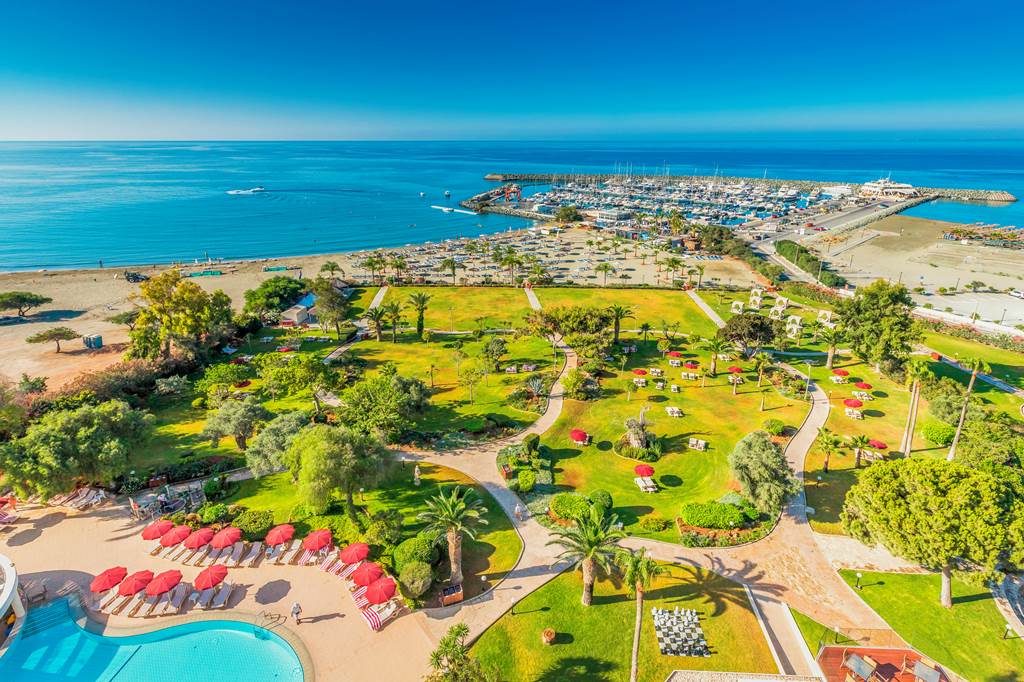 PFO_68924_St_Raphael_Resort_0921_02.jpg