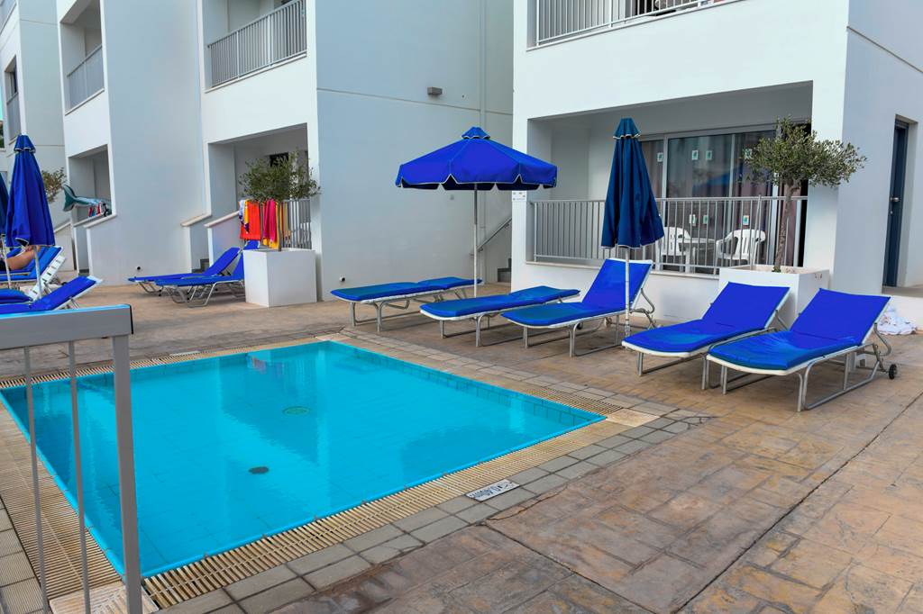 LCA_84015_Sweet_Memories_Hotel_Apartments_1123_01.jpg
