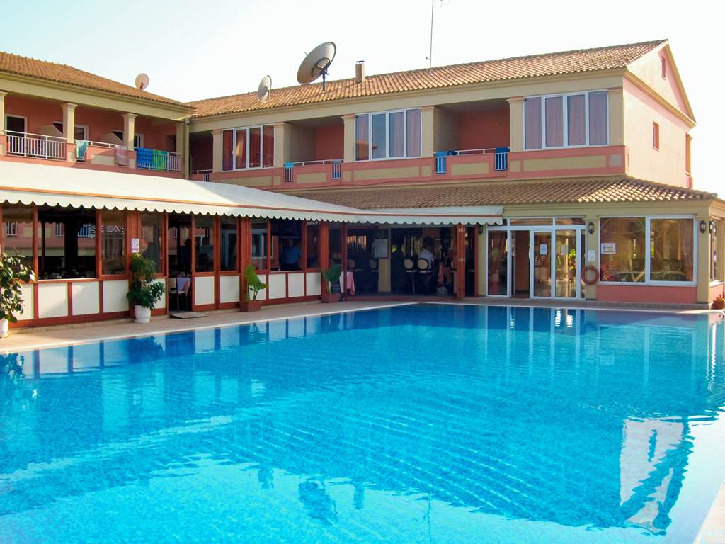 CFU_83804_Thomas_Bay_Hotel_0422_11.jpg