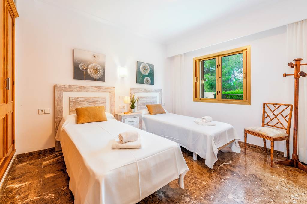PMI_75281_Villa_Can_Fiol_1123_02.jpg