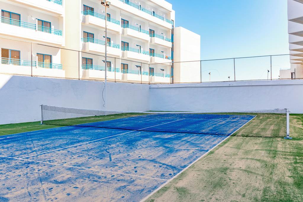 LCA_895_Silver_Sands_Beach_Hotel_0619_12.jpg