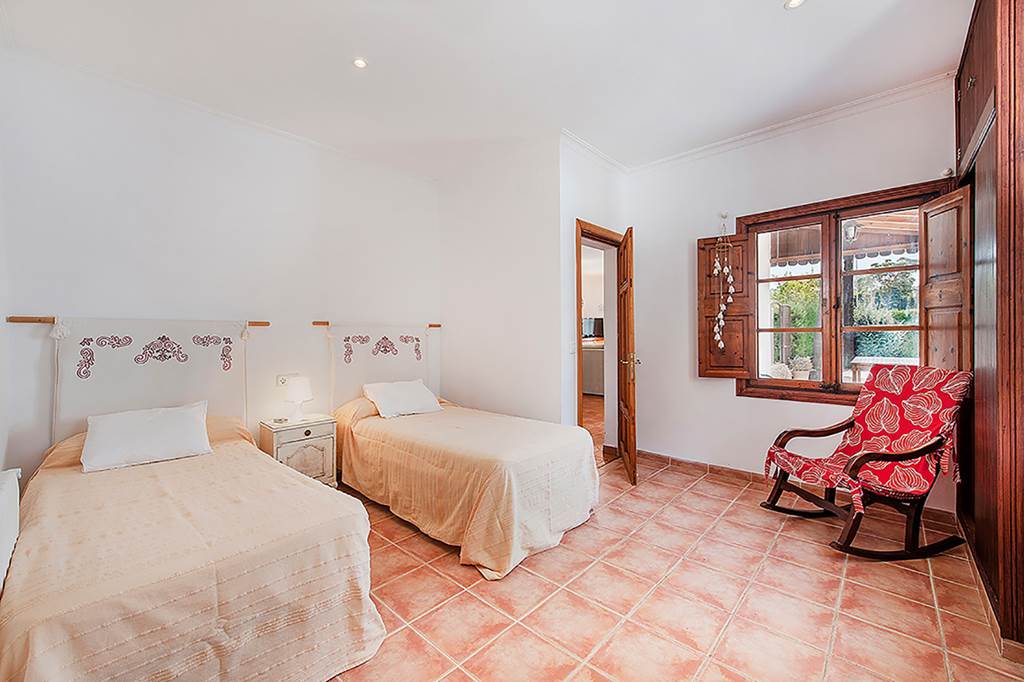 PMI_75326_Villa_Provenza_0317_03.jpg