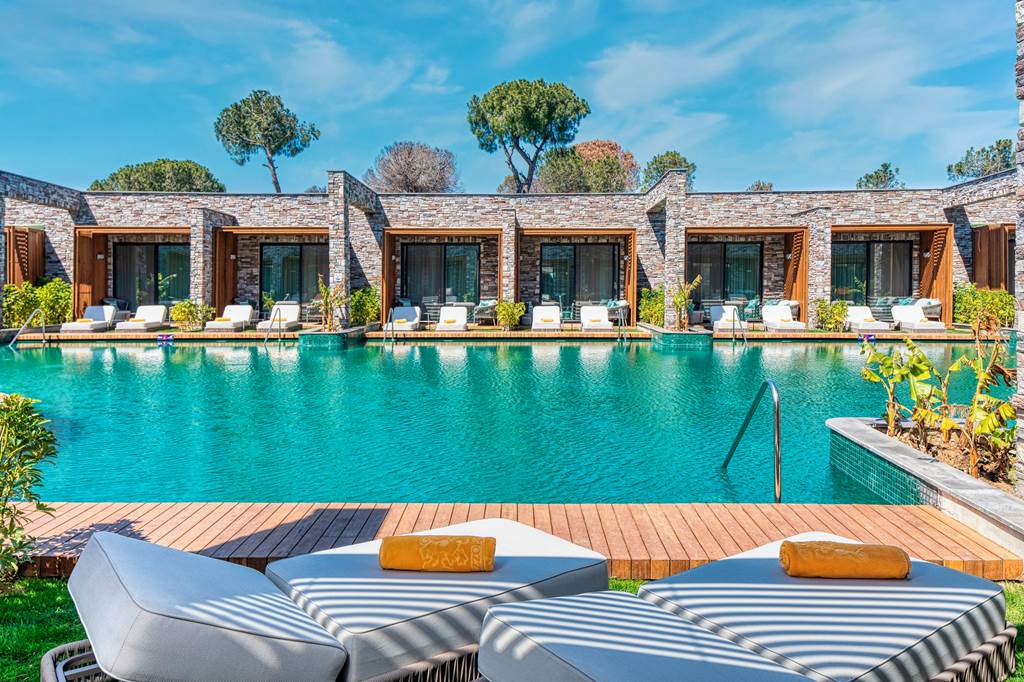 AYT_81380_Kaya_Palazzo_Golf_Resort_0421_03.jpg