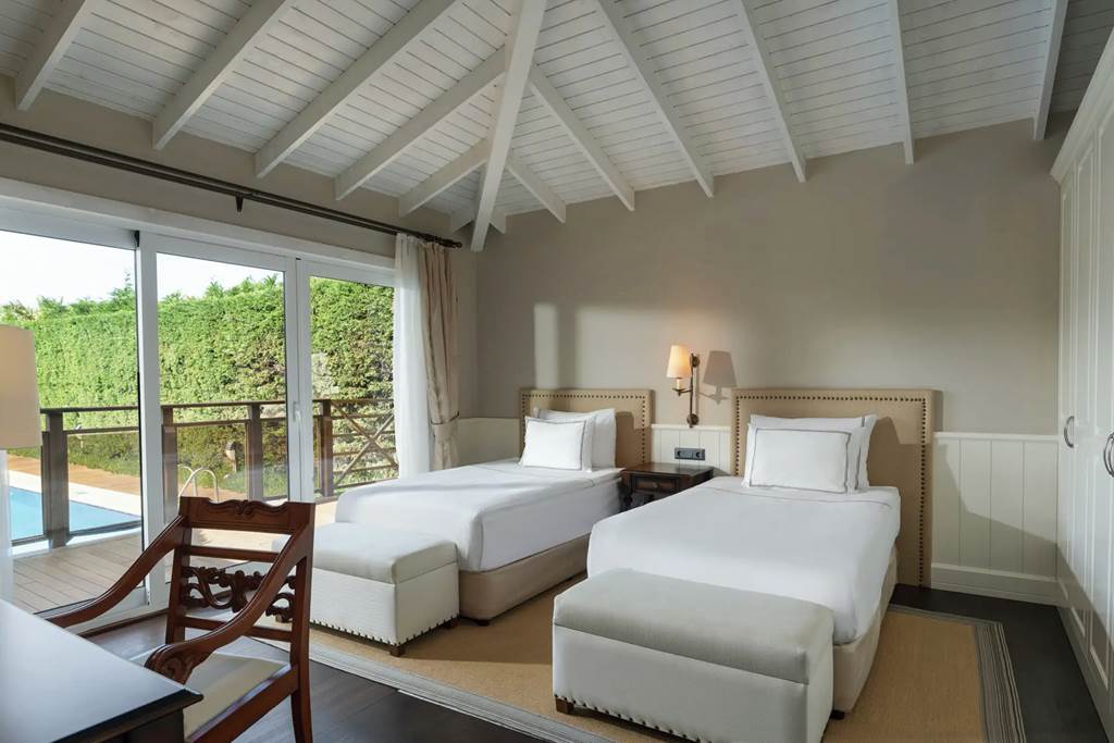 AYT_81380_Kaya_Palazzo_Golf_Resort_1224_01.jpg