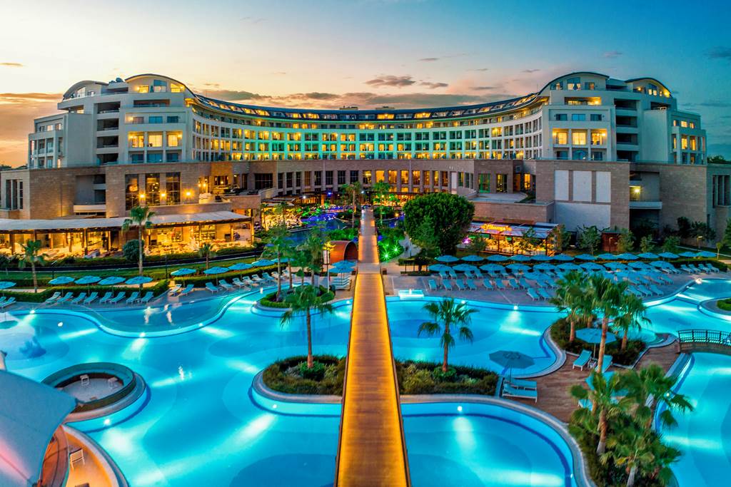AYT_81380_Kaya_Palazzo_Golf_Resort_0723_24.jpg