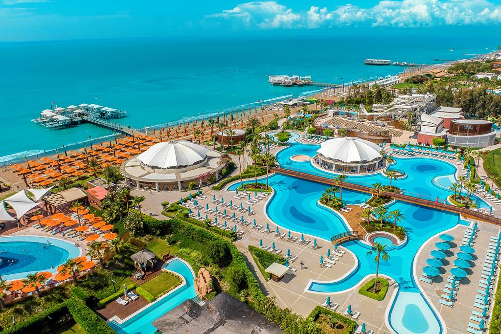 AYT_81380_Kaya_Palazzo_Golf_Resort_0723_02.jpg