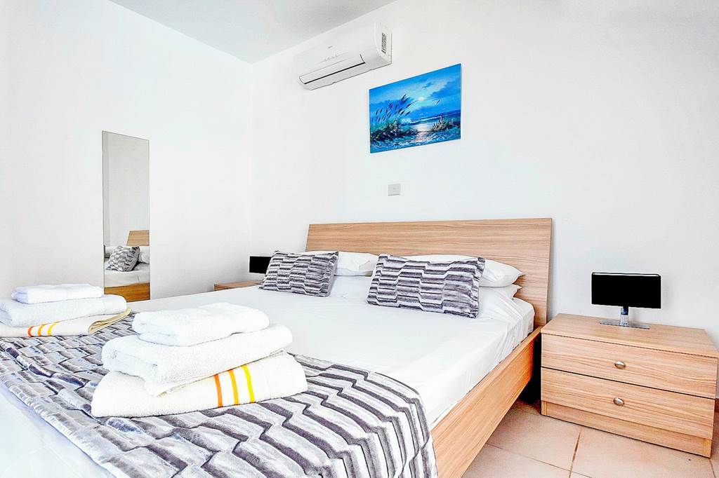 PFO_84630_Villa_Valentina_Bay_1122_05.jpg