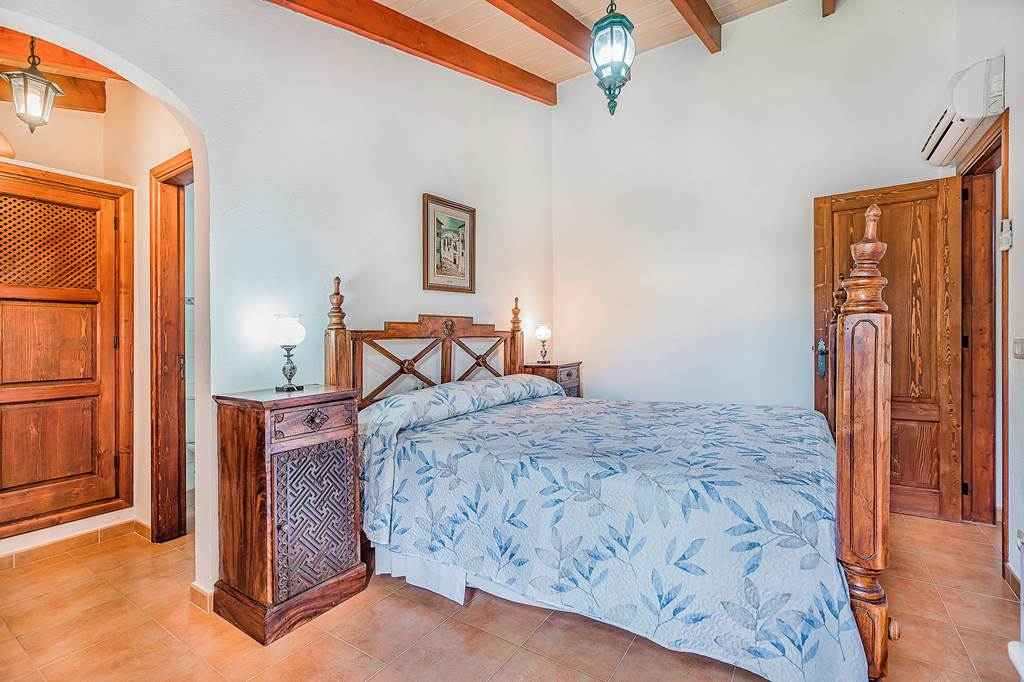 PMI_86260_Villa_Malagarba_1023_03.jpg