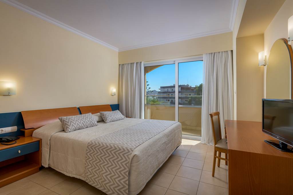 RHO_69358_Sun_Beach_Resort_Complex_Hotel_0422_01.jpg