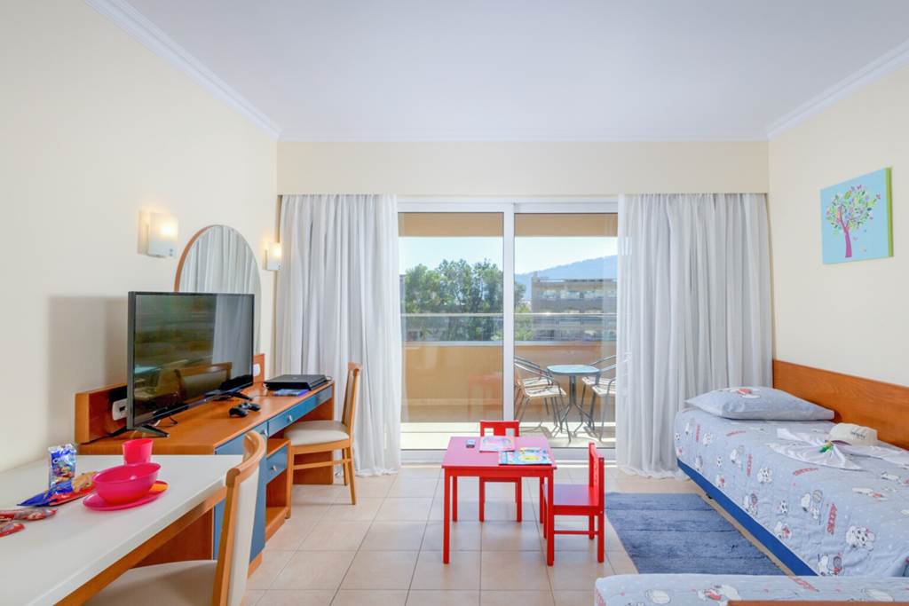 RHO_69358_Sun_Beach_Resort_Complex_Hotel_1121_13.jpg