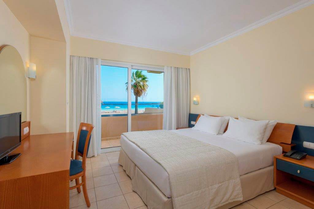 RHO_69358_Sun_Beach_Resort_Complex_Hotel_0622_04.jpg