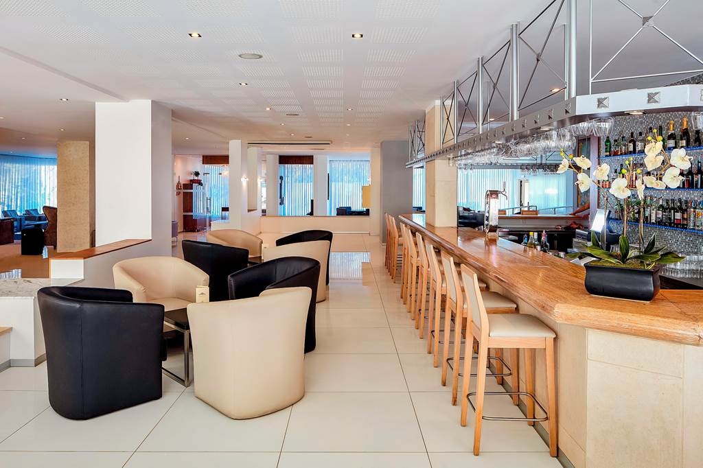 FAO_842_Santa_Eulalia_Hotel_&_Spa_0320_01.jpg