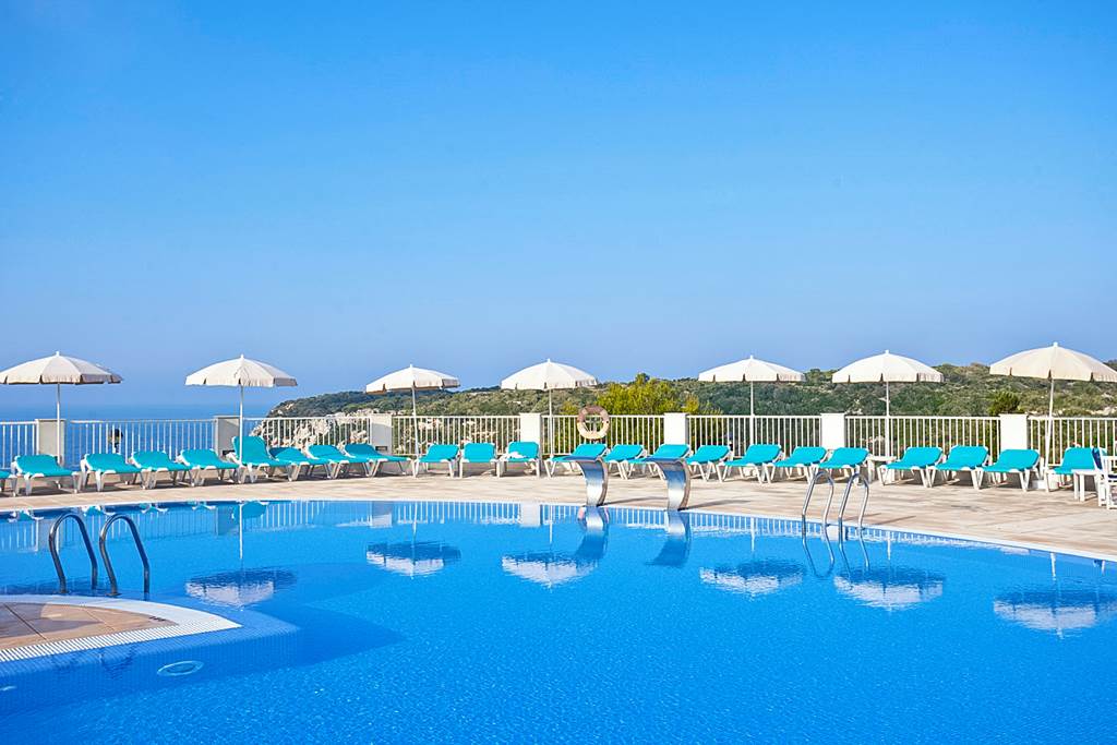 MAH_68934_Playa_Azul_Hotel_1218_04.jpg