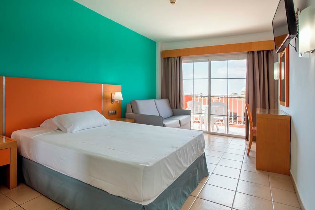 FUE_74858_Chatur_Hotel_Costa_Caleta_&_Oasis_Park_0623_06.jpg