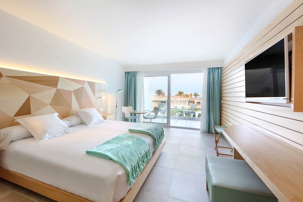 PMI_73595_IBEROSTAR_Playa_de_Palma_1216_01.jpg