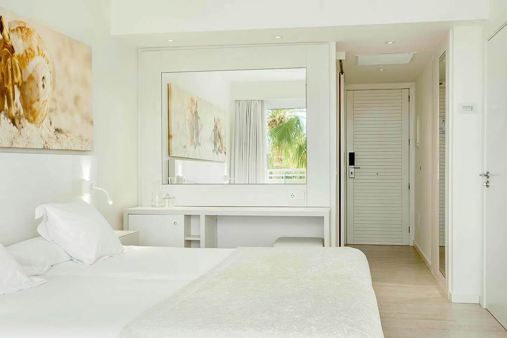 PMI_73012_Iberostar_Cristina_0923_29.jpg