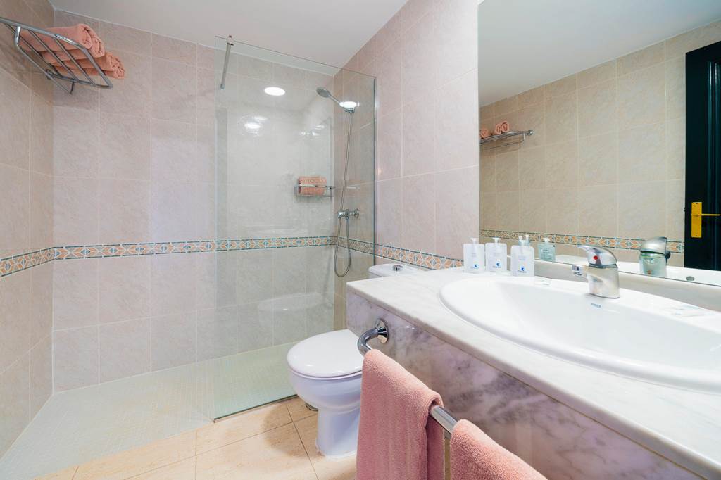 ACE_3_Hotel_Club_Siroco_1223_04.jpg