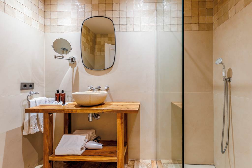 PMI_124_Hoposa_Uyal_Hotel_0524_12.jpg