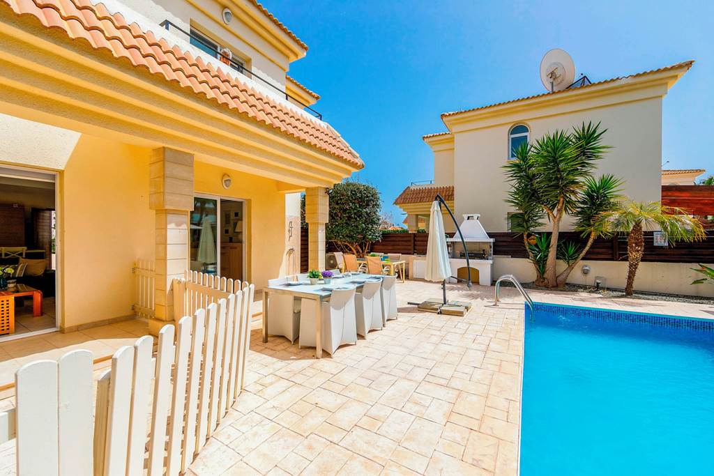 LCA_88960_Villa_Athamas_Blue_0125_13.jpg