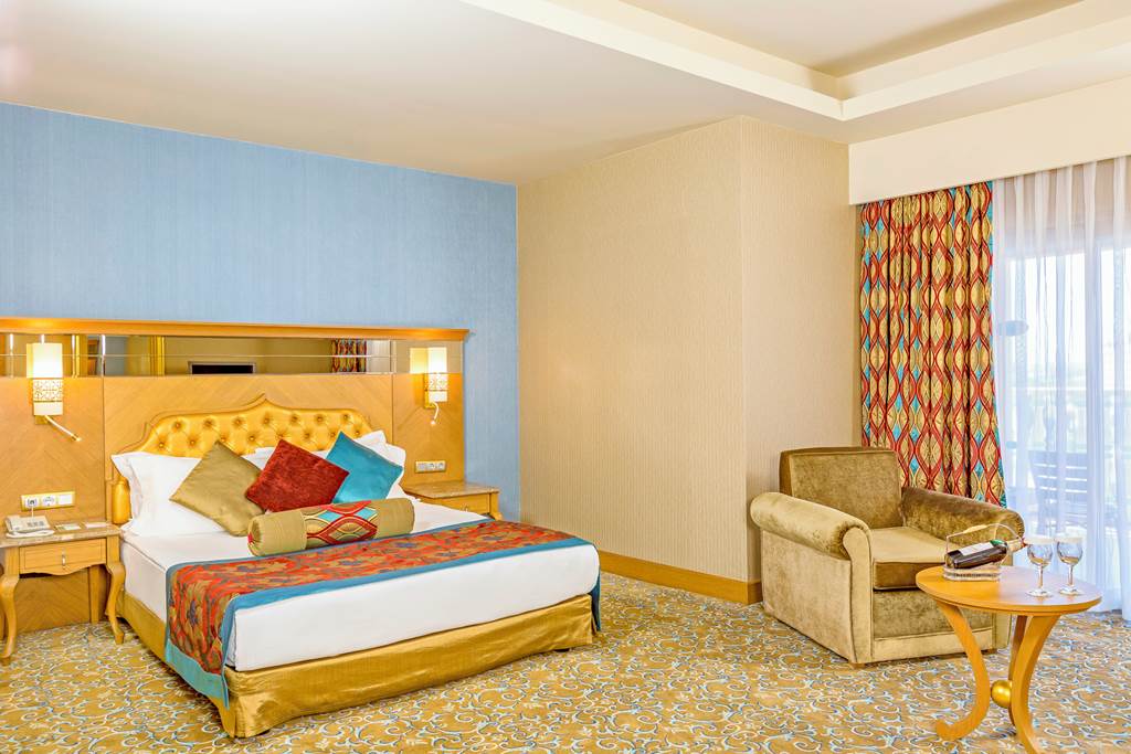 AYT_87663_Royal_Holiday_Palace_0624_12.jpg