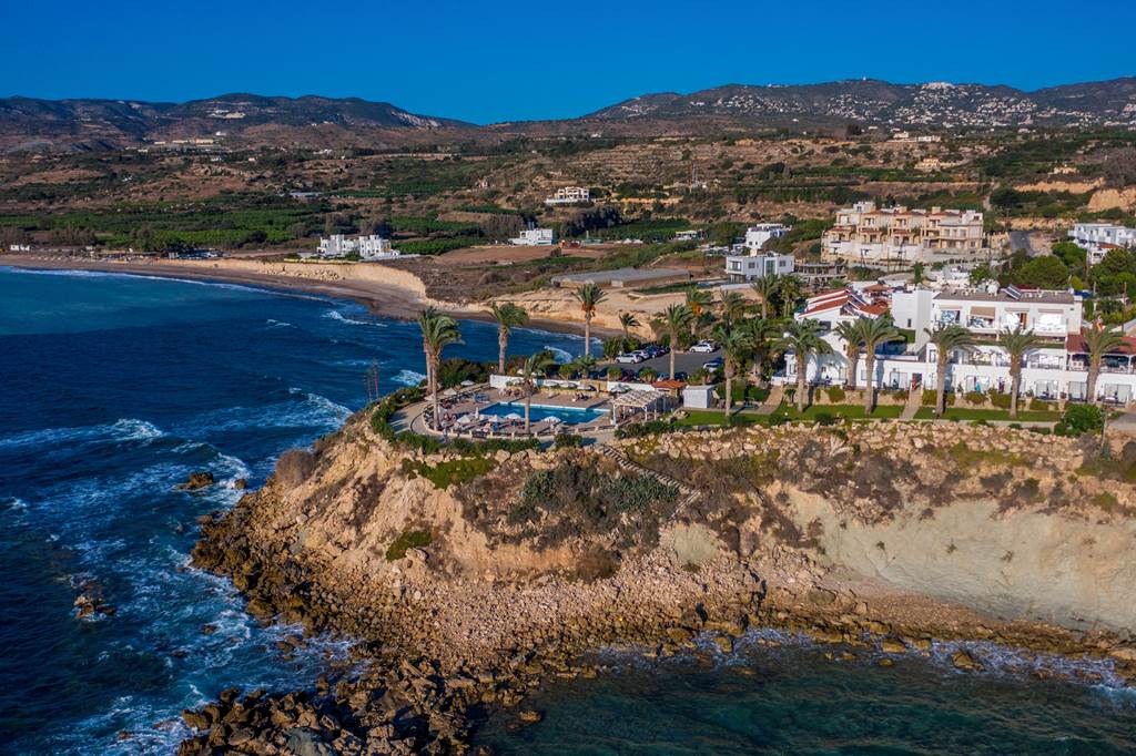 PFO_83202_Vrachia_Beach_Hotel_&_Suites_0821_03.jpg